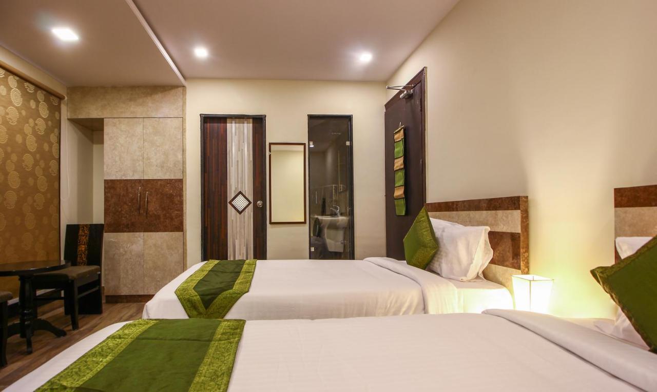Treebo Address Inn, Banjara Hills Hyderabad Eksteriør billede