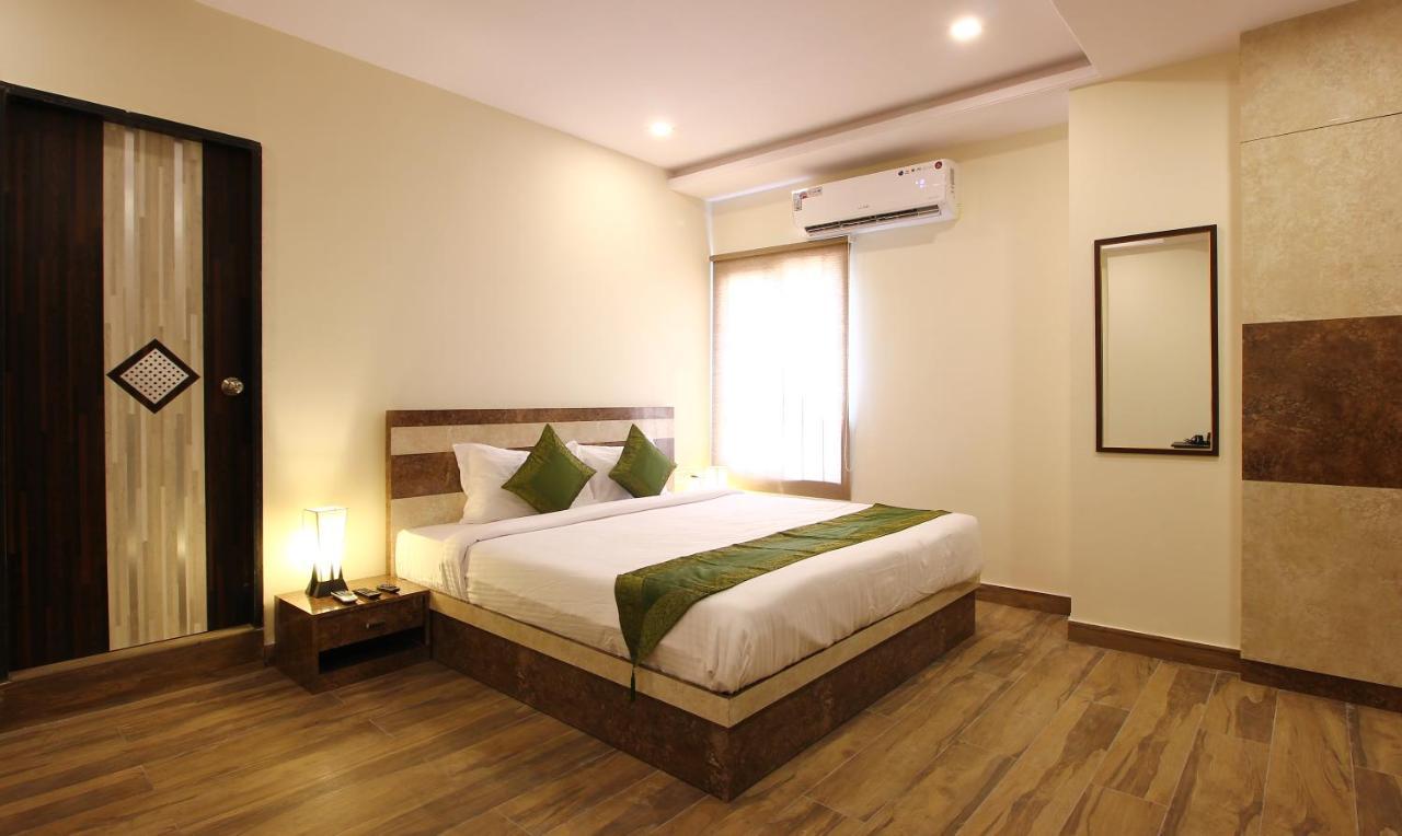 Treebo Address Inn, Banjara Hills Hyderabad Eksteriør billede