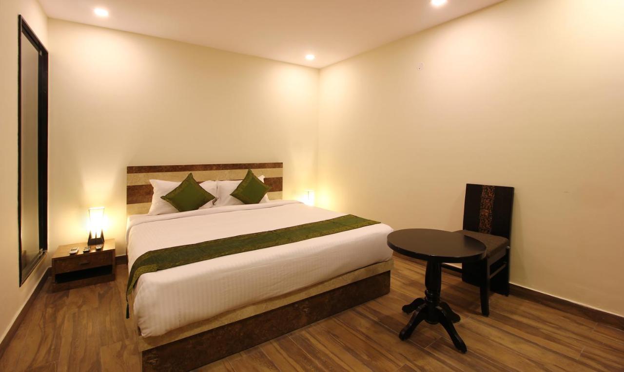 Treebo Address Inn, Banjara Hills Hyderabad Eksteriør billede
