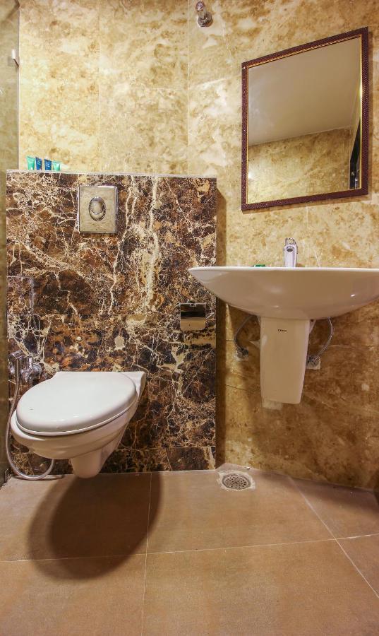 Treebo Address Inn, Banjara Hills Hyderabad Eksteriør billede