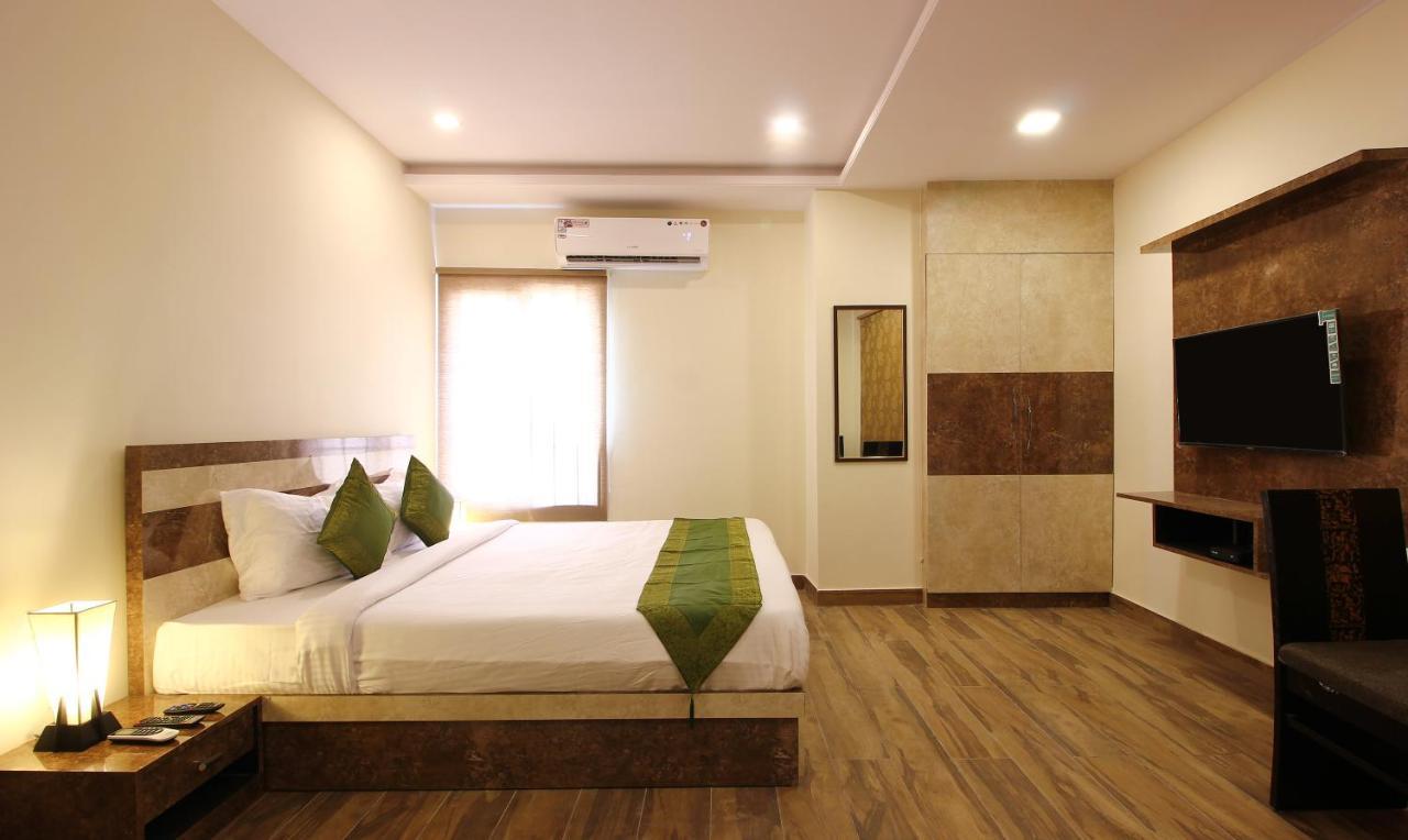 Treebo Address Inn, Banjara Hills Hyderabad Eksteriør billede
